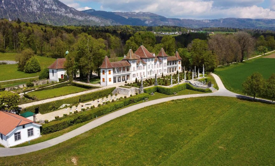 Waldegg Castle, Feldbrunnen-St. Niklaus, Switzerland